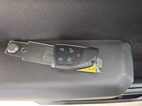 Certified 2023 Chevrolet Silverado 1500 Custom Trail Boss w/ LPO, Dark Essentials Package AWD/4WD image 38