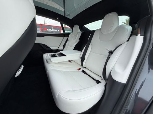 Used 2024 Tesla Model S AWD/4WD image 16