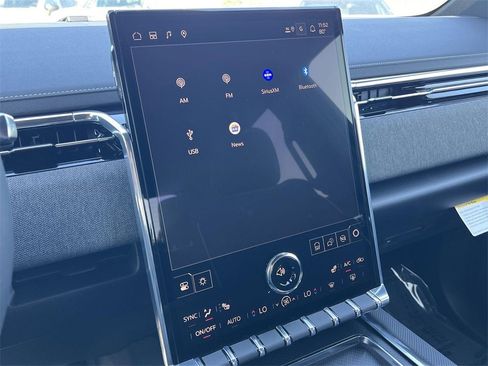 New 2026 GMC Sierra EV Elevation image 18