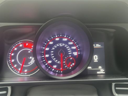 Used 2021 Hyundai Elantra SE image 18