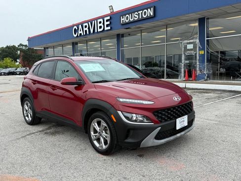 Used 2023 Hyundai Kona SEL FWD image 1