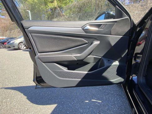 Certified 2024 Volkswagen Jetta S FWD image 20