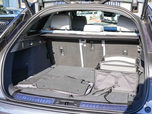 New 2026 Land Rover Range Rover Velar Dynamic SE image 25