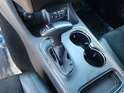 Used 2019 Dodge Durango GT image 24