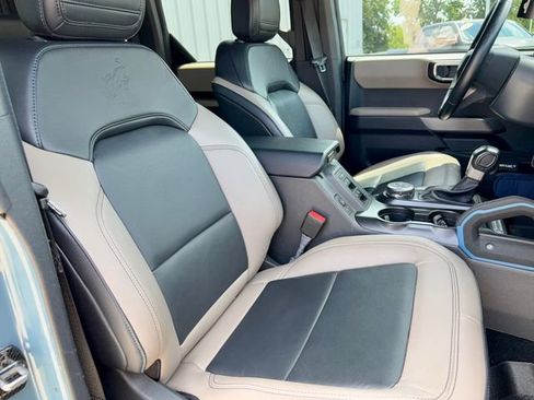 Used 2022 Ford Bronco Wildtrak AWD/4WD image 9