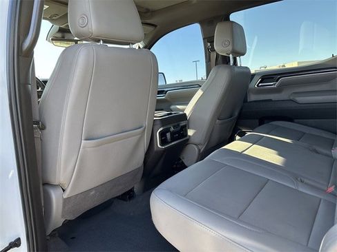 Used 2023 Chevrolet Silverado 1500 LTZ w/ LTZ Premium Package image 14