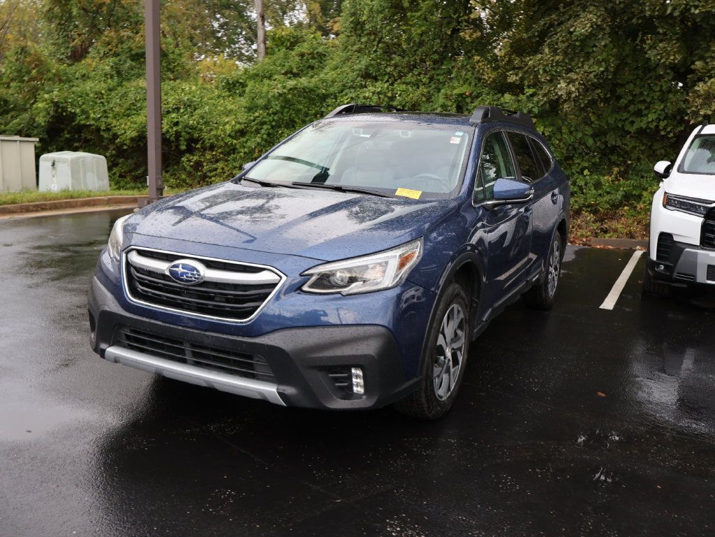 Used 2022 Subaru Outback Limited AWD/4WD image 3