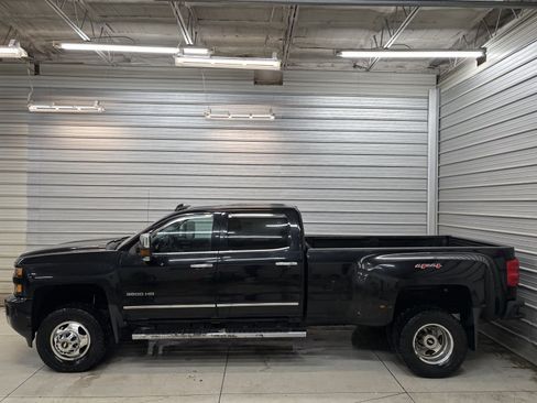 Used 2016 Chevrolet Silverado 3500 LTZ w/ Duramax Plus Package image 8