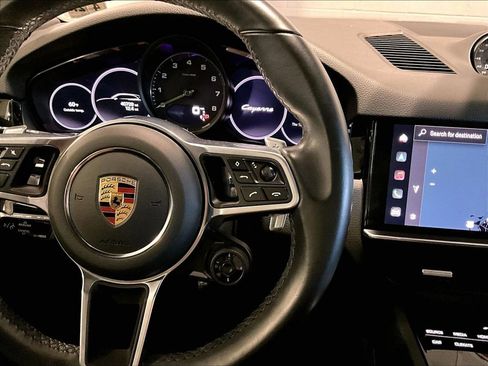 Certified 2022 Porsche Cayenne E-Hybrid image 24
