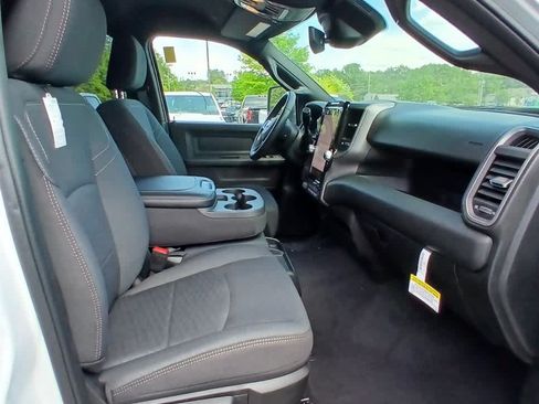 New 2026 RAM 2500 Tradesman AWD/4WD image 17