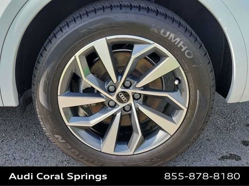 Certified 2022 Audi Q5 2.0T Prestige AWD/4WD image 16