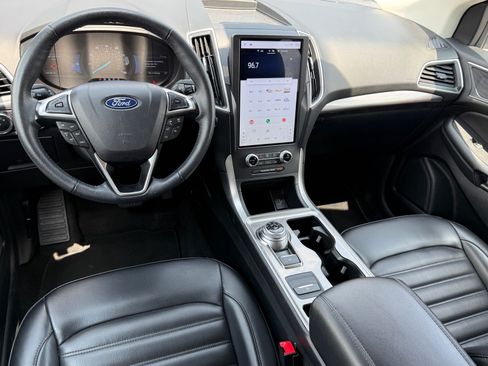 Used 2024 Ford Edge SEL AWD/4WD image 12