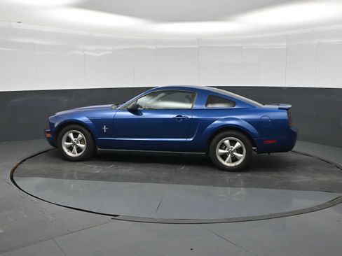 Used 2007 Ford Mustang Coupe RWD image 4