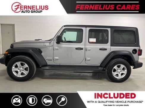 Used 2018 Jeep Wrangler Unlimited Sport S AWD/4WD image 4
