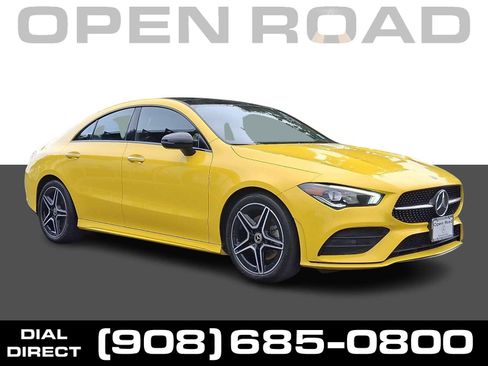Used 2023 Mercedes-Benz CLA 250 4MATIC image 1