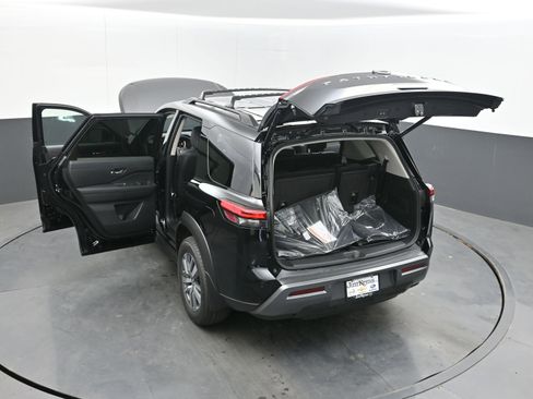 New 2026 Nissan Pathfinder SL FWD image 44