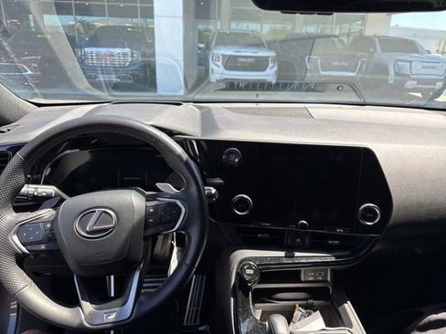 Used 2024 Lexus NX 350 F Sport image 2