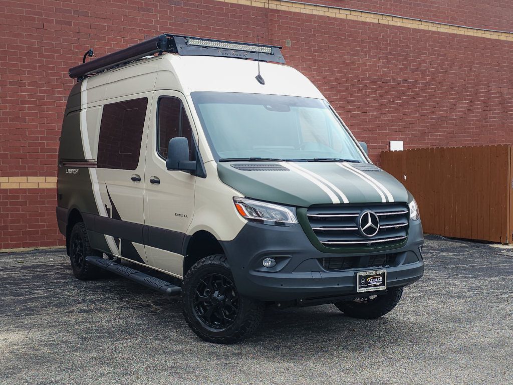 Used 2023 Mercedes-Benz Sprinter 2500 image 1