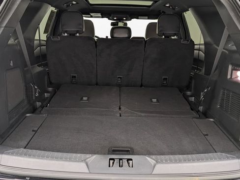 Certified 2023 Ford Explorer ST AWD/4WD image 9