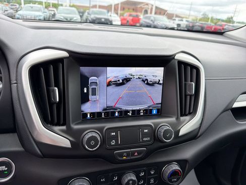 Used 2024 GMC Terrain SLT w/ Tech Package AWD/4WD image 24
