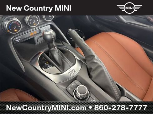 Used 2023 MAZDA MX-5 Miata Grand Touring image 24