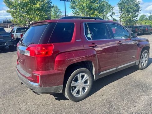 Used 2017 GMC Terrain SLE w/ Driver Alert Package I AWD/4WD image 7