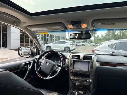 Used 2019 Lexus GX 460 Premium AWD/4WD image 8