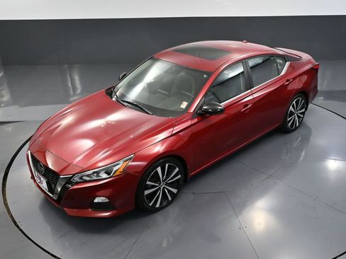 Used 2019 Nissan Altima 2.0 SR FWD image 55