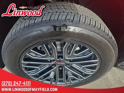 New 2026 GMC Yukon Elevation AWD/4WD image 6