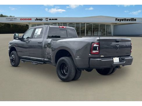 Used 2024 RAM 3500 Laramie w/ Night Edition AWD/4WD image 5