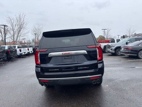 Used 2023 GMC Yukon Denali image 7