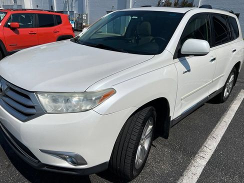 Used 2012 Toyota Highlander Limited w/ Tow Pkg AWD/4WD image 1