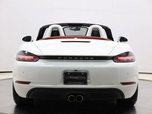 Used 2017 Porsche 718 Boxster S image 38