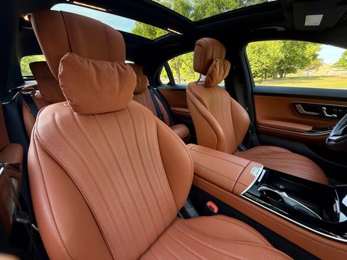 Used 2022 Mercedes-Benz S 580 4MATIC Sedan image 32