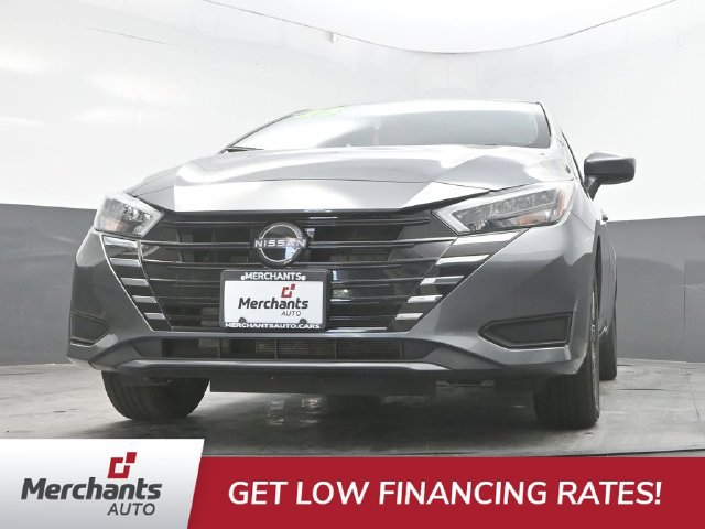 Used 2025 Nissan Versa SV FWD image 26