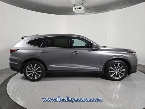 Used 2025 Acura MDX FWD w/ Technology Package image 9