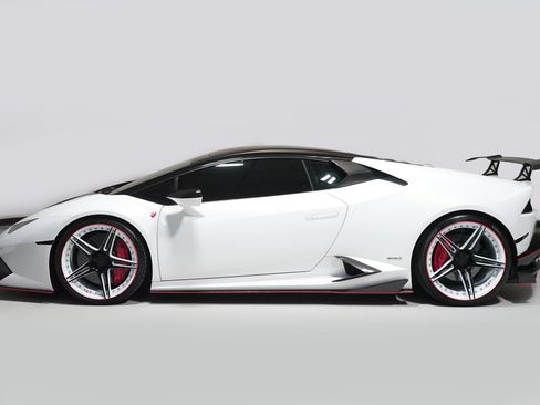 Used 2015 Lamborghini Huracan LP 610-4 AWD/4WD image 4
