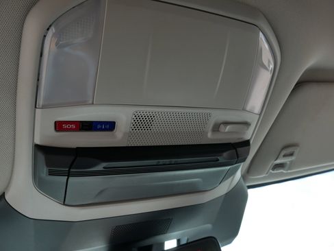 Certified 2025 Subaru Ascent Premium AWD/4WD image 32