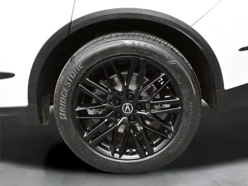 Used 2025 Acura MDX A-Spec image 12
