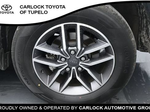 Used 2022 Jeep Grand Cherokee Limited AWD/4WD image 17
