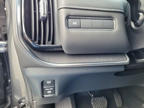 New 2026 Nissan Armada SV AWD/4WD image 19