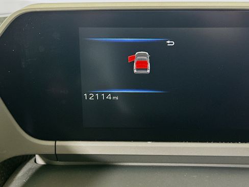 Used 2023 Toyota bZ4X XLE image 19