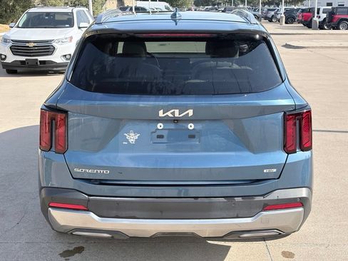 Used 2025 Kia Sorento EX w/ EX Panoramic Sunroof Package AWD/4WD image 5