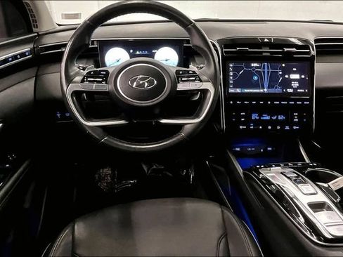 Used 2023 Hyundai Tucson Limited w/ Cargo Package FWD image 6