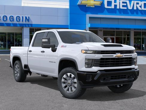 New 2026 Chevrolet Silverado 2500 Custom AWD/4WD image 7