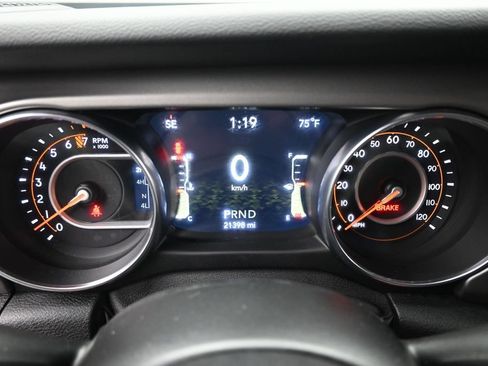 Used 2021 Jeep Wrangler Sport AWD/4WD image 11