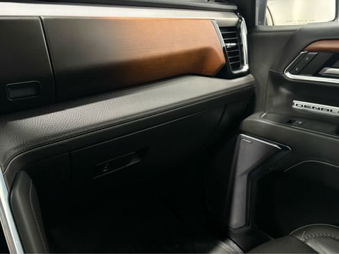 Used 2023 GMC Sierra 1500 Denali image 23