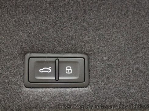 Used 2023 Lamborghini Urus S image 46