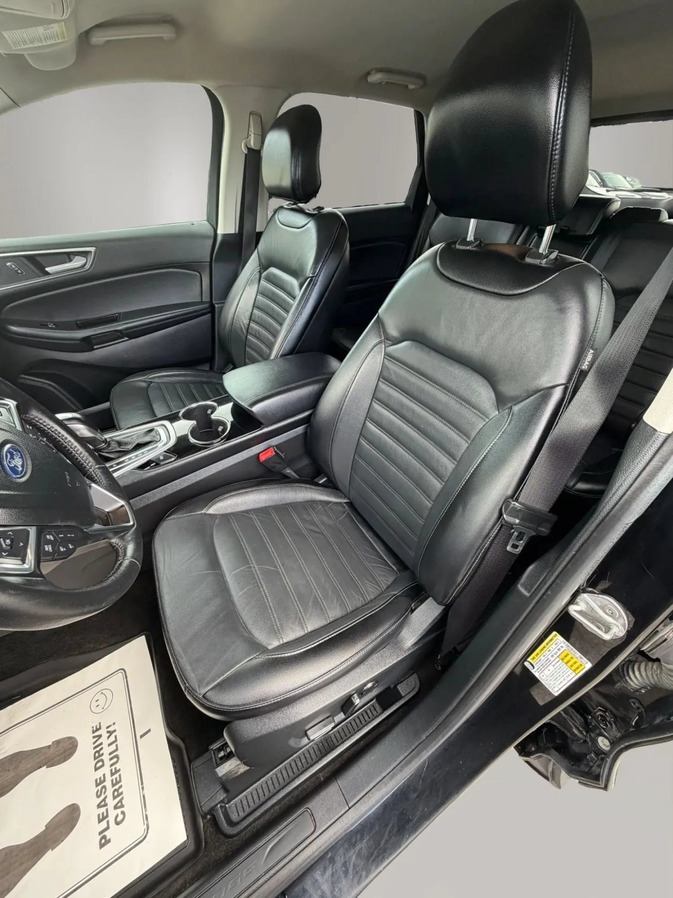 Used 2018 Ford Edge SEL w/ Equipment Group 201A AWD/4WD image 17