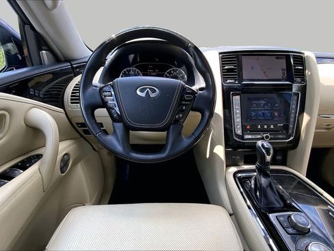 Used 2020 INFINITI QX80 Luxe w/ Sensory Package AWD/4WD image 6